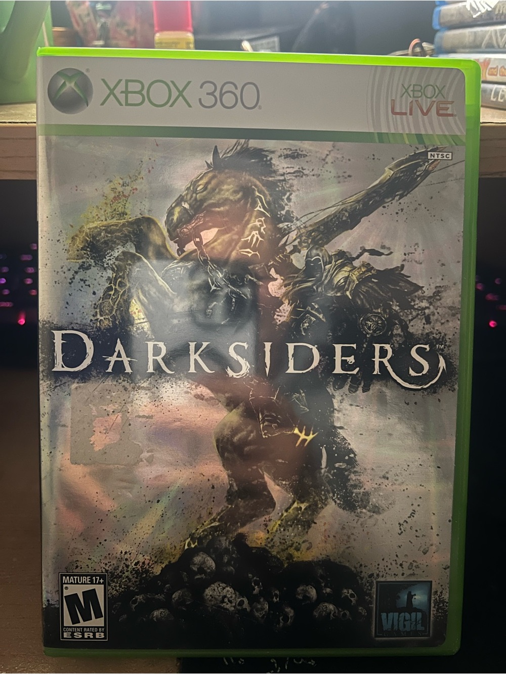 Darksiders ( Xbox 360) - Black/Green Case